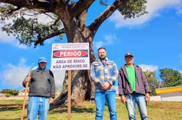 Secretaria Municipal de Recursos Hídricos e Meio Ambiente explica sobre o incêndio ocorrido na Paineira Bicentenária