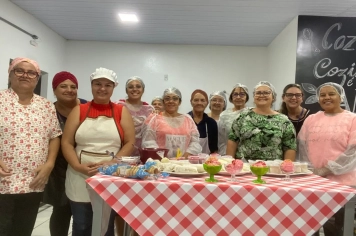 Alunos se formam em capacitação gratuita de sorvetes artesanais