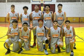 Equipe itapevense de Basquete juvenil se consagra campeã SUB-Regional