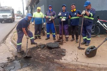 Após fortes chuvas, operação tapa-buraco é intensificada