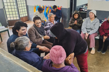 Idosos assistidos pelo CRAS Santa Maria participam de atividade que ensina a identificar casos de violência