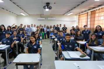 Governo do Estado de São Paulo realiza a reforma e a climatização das salas de aula da Escola Nicota Soares