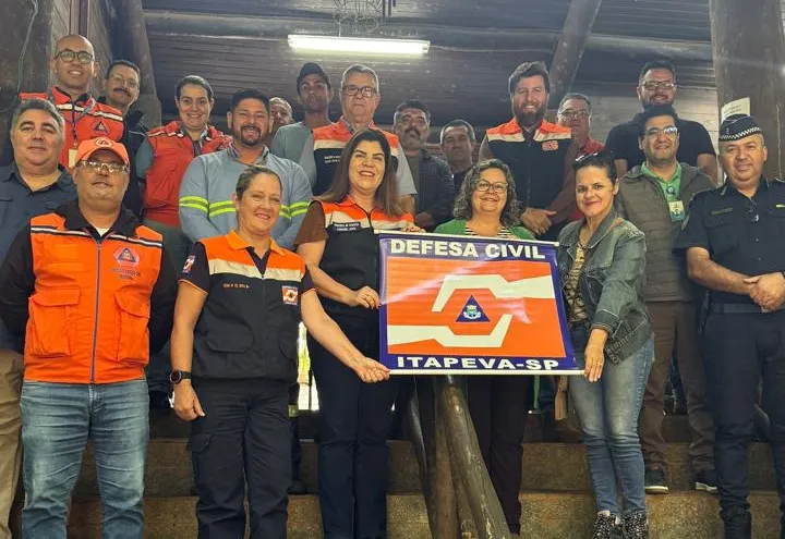 Capacitação sobre Sistema de Comando de Incidentes e Gestão de Riscos é ministrada em Itapeva