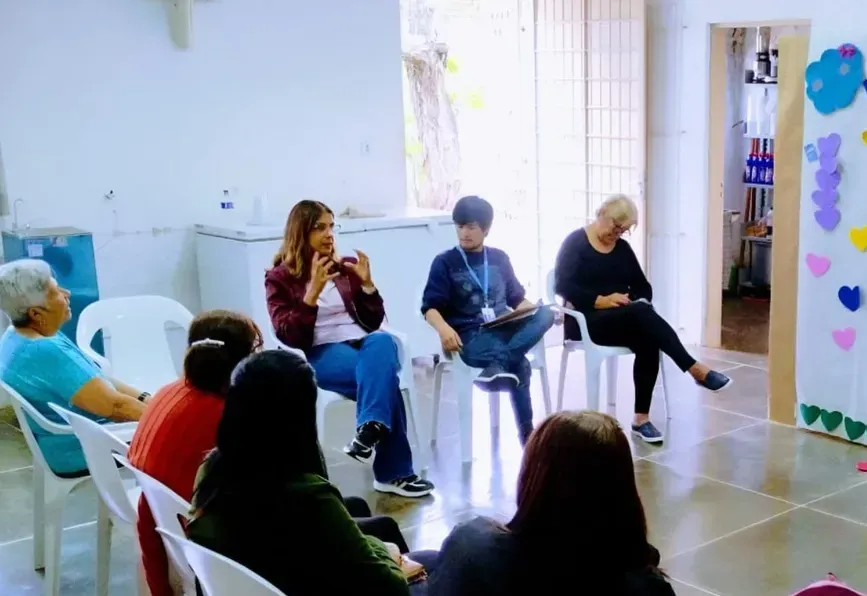 Conscientização sobre o Autismo é realizada para os idosos do CRAS Vila Nova