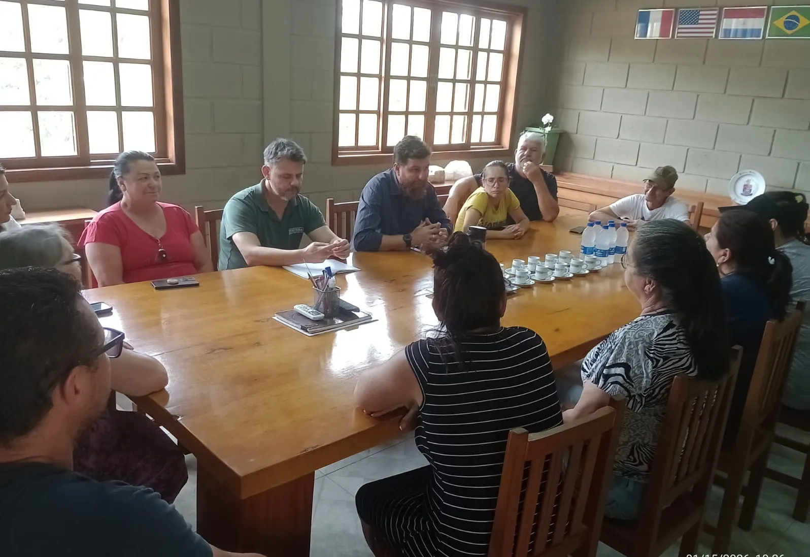 Secretaria de Desenvolvimento Rural e Infraestrutura realiza reunião com moradores do Distrito do Alto da Brancal
