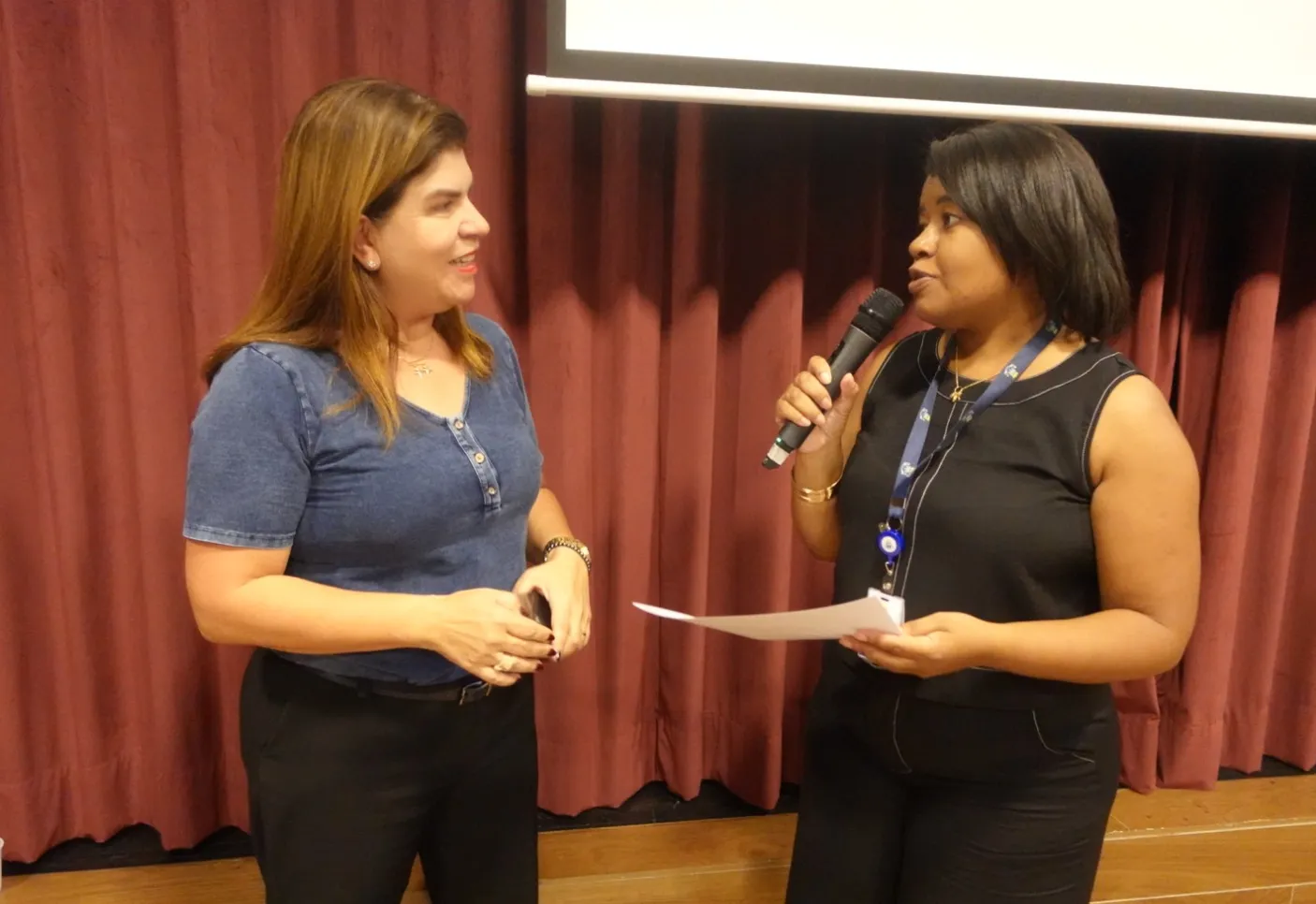  Palestra sobre violência doméstica e o seu enfrentamentos marca o primeiro dia da Semana da Mulher realizada no Teatro de Bolso Terezinha Silva