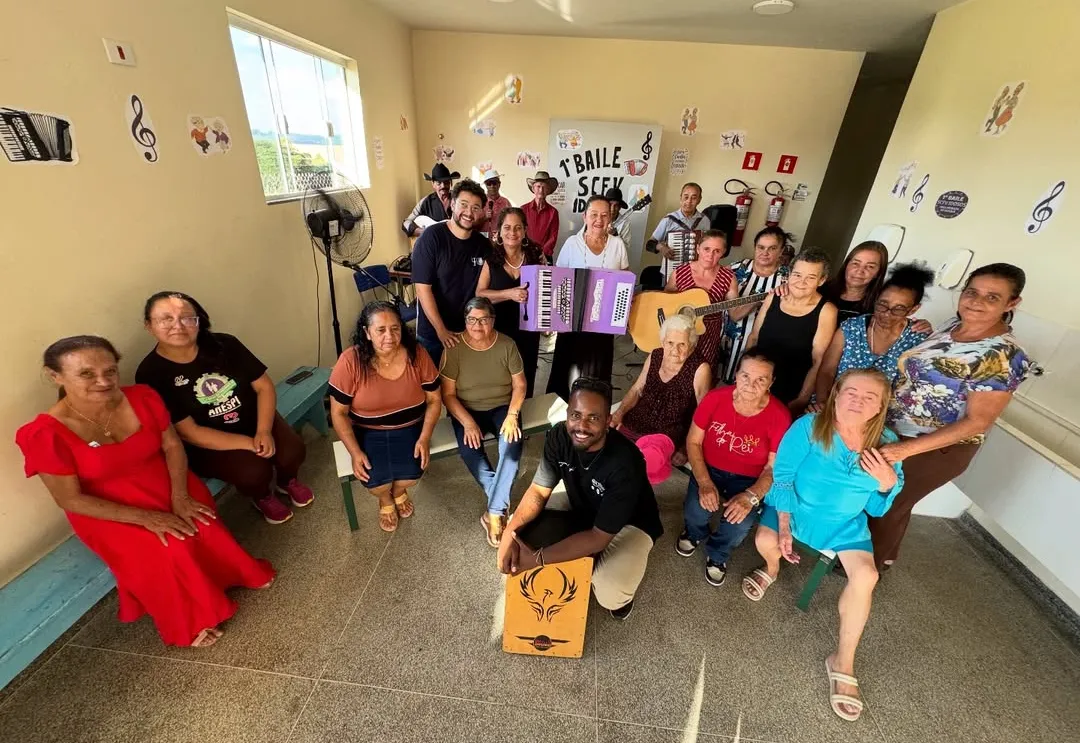 Integração e música marcam o 1º Bailão do SCFV no CRAS Morada do Bosque em Itapeva