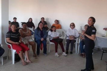 Ação do Agosto Lilás é desenvolvida no CRAS Jardim Maringá
