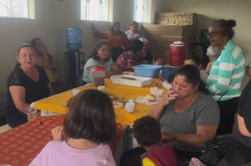 Confraternização com idosos no CRAS Morada do Bosque é realizada 