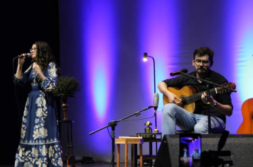 Espetáculo “Um Pouquinho de Brasil” promete encantar o público no Teatro de Bolso