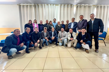  Representantes da Prefeitura de Itapeva participam do lançamento oficial do Programa P+Alimentos em Capão Bonito