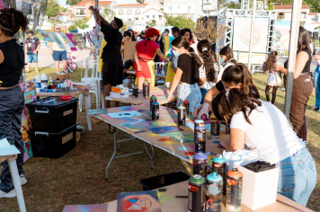 Circuito Sesc de artes agita a população itapevense na Praça de Eventos