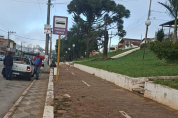 Av. José Ermírio de Moraes e outros locais de Itapeva recebem serviços de Zeladoria Urbana