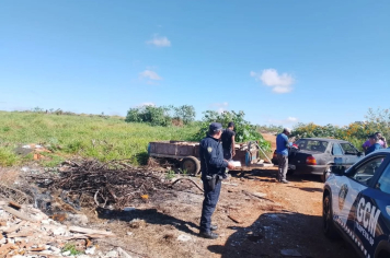 GCM de Itapeva impede o descarte ilegal de lixo