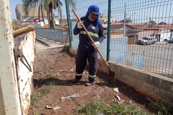 Serviços de Zeladoria Urbana são realizados em diversas vias da cidade