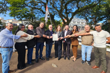  Prefeitura faz a doação de terreno para o município de Taquarivaí