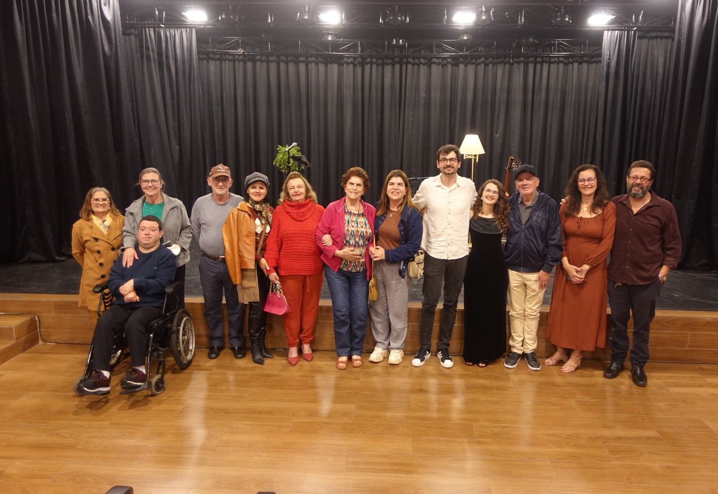  Secretaria de Cultura e Turismo apresenta o show “Um pouquinho de Brasil” com Sarah Arcanjo e Murilo Cleto no Teatro de Bolso