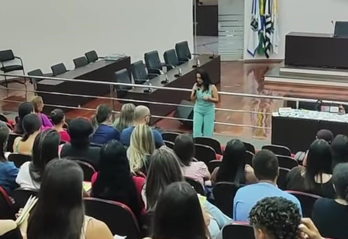 Prefeitura proporciona capacitação para Profissionais da Educação Municipal