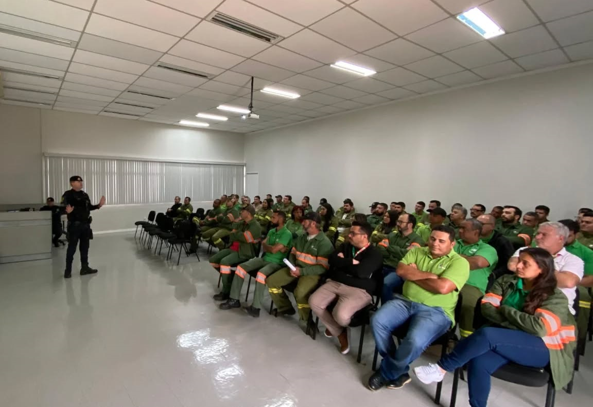Palestra sobre prevenção a ataques de cães é realizada pela GCM de Itapeva