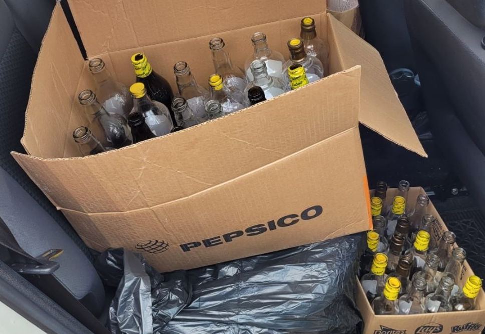 Vigilância Sanitária realiza ação para fiscalizar empresas no controle do metanol 