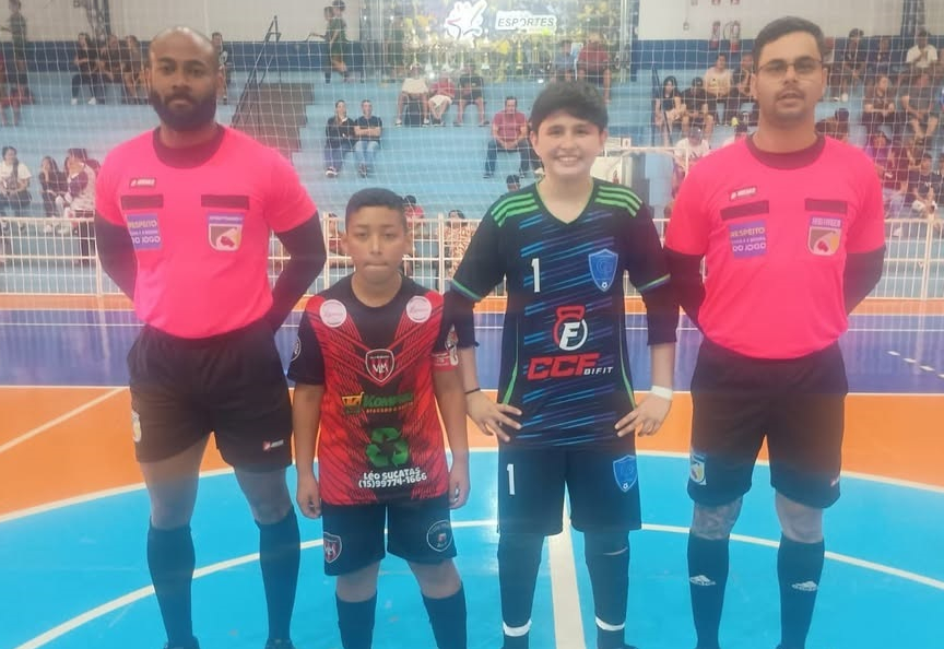 Copa Cidade de Itapeva de Futsal Infantil movimenta o Ginásio CCE com grandes jogos e muita emoção