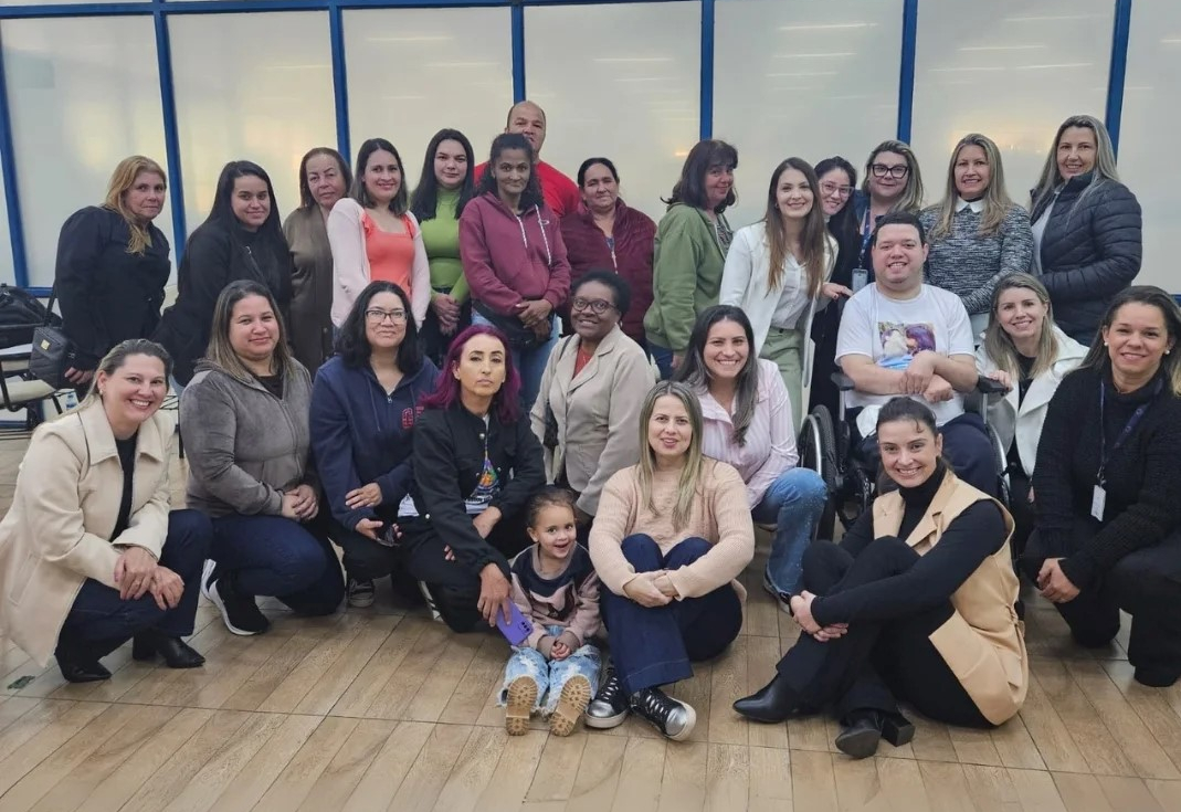 Encontro formativo é realizado com o Grupo de Acolhimento ao Cuidador da Pessoa com Deficiência