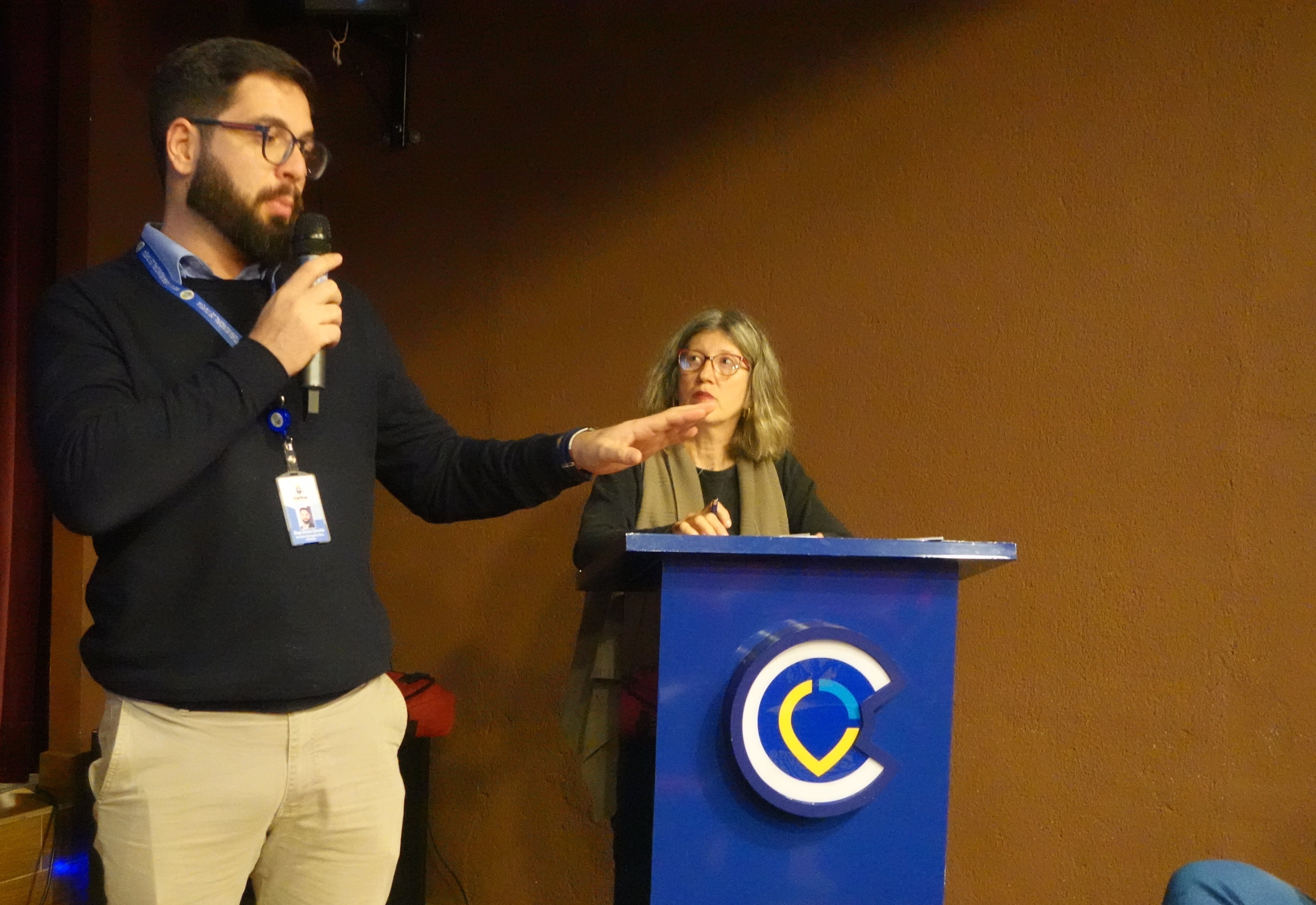 Secretaria de Obras realizou Audiência Pública da Lei de Regularização de Obras Irregulares