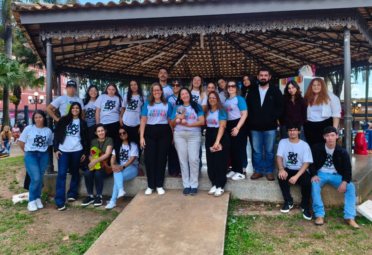 Secretaria de Educação encerra a 2ª Semana Municipal de Alfabetização na Praça Anchieta