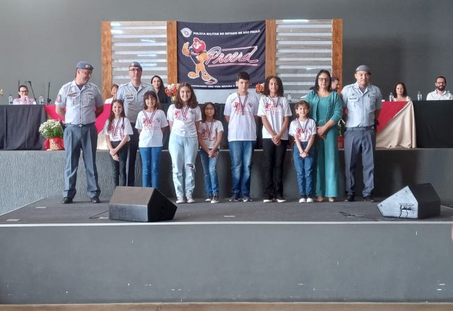 Alunos participam de Programa de resistência às drogas