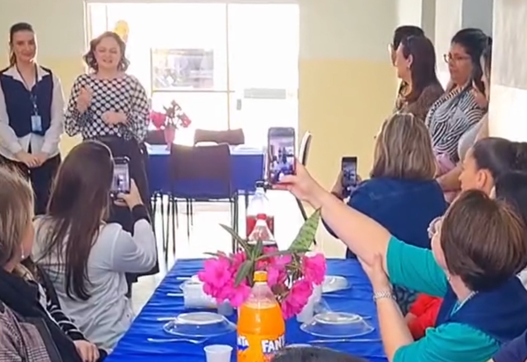 Prefeitura realiza homenagem aos psicólogos do município