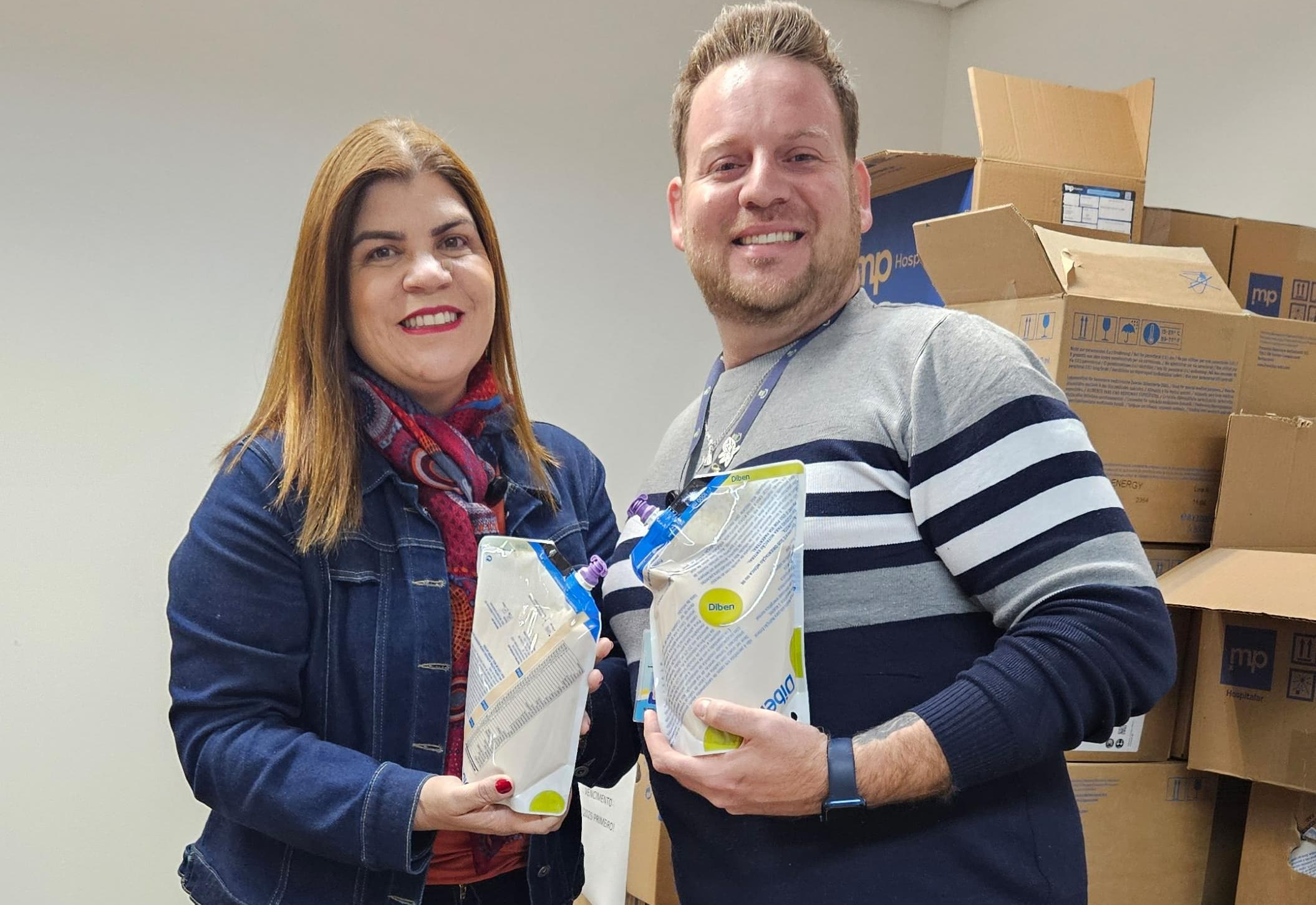 Secretaria de Saúde informa que a Farmácia Municipal conta com os estoques abastecidos dos alimentos nasogástricos aos pacientes acamados